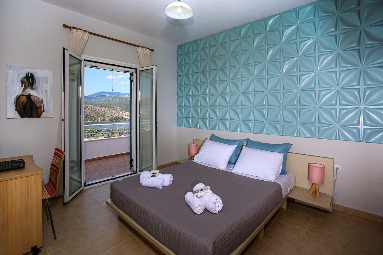 Antigone Apartments Argostoli Ngoại thất bức ảnh