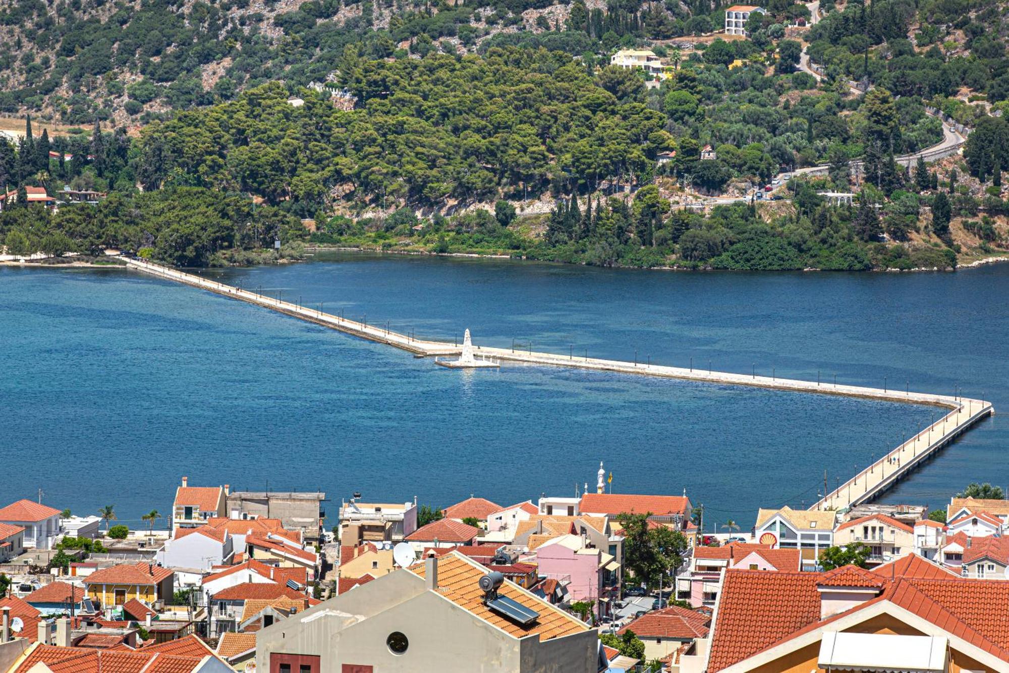 Antigone Apartments Argostoli Ngoại thất bức ảnh