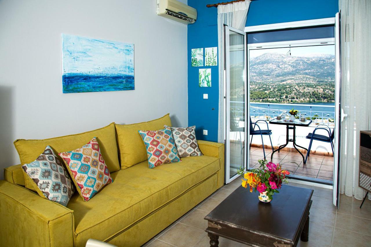 Antigone Apartments Argostoli Ngoại thất bức ảnh