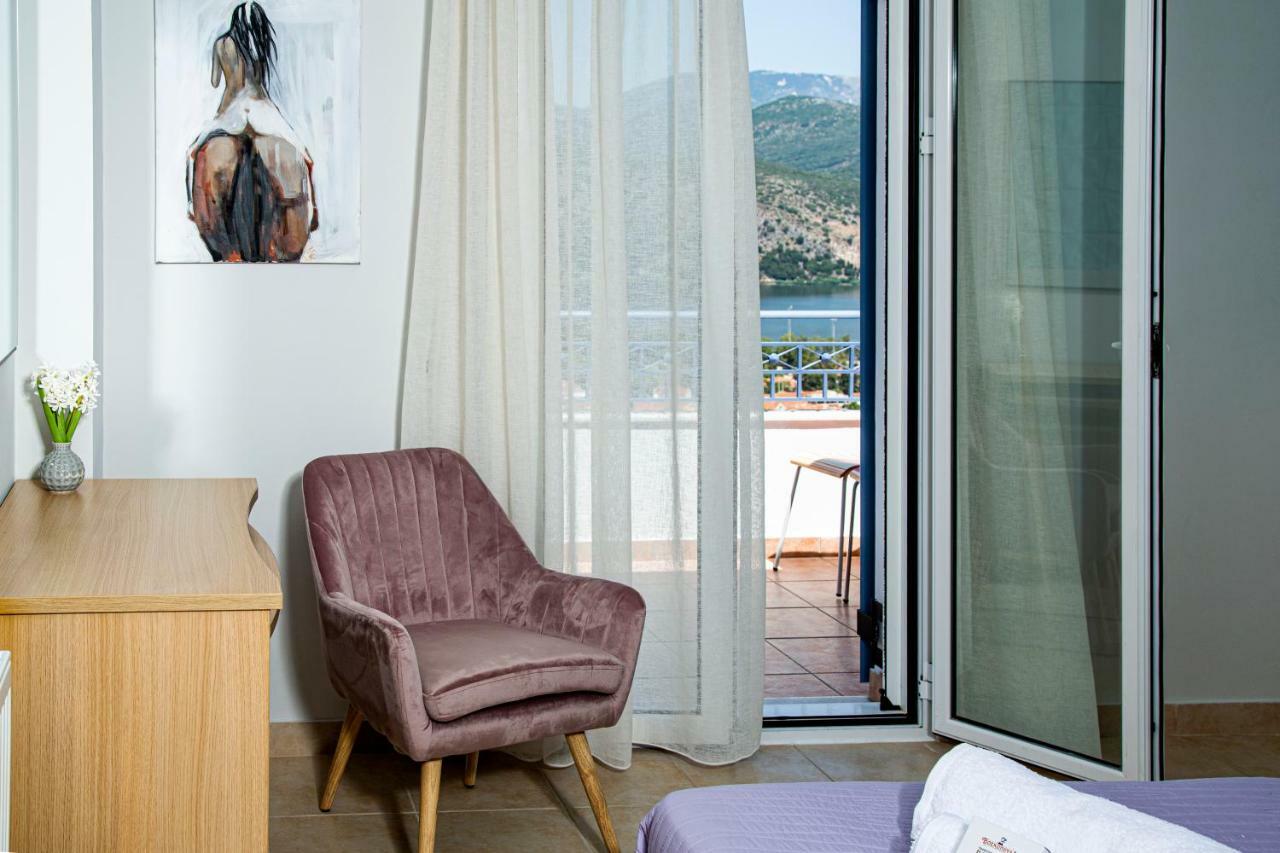 Antigone Apartments Argostoli Ngoại thất bức ảnh