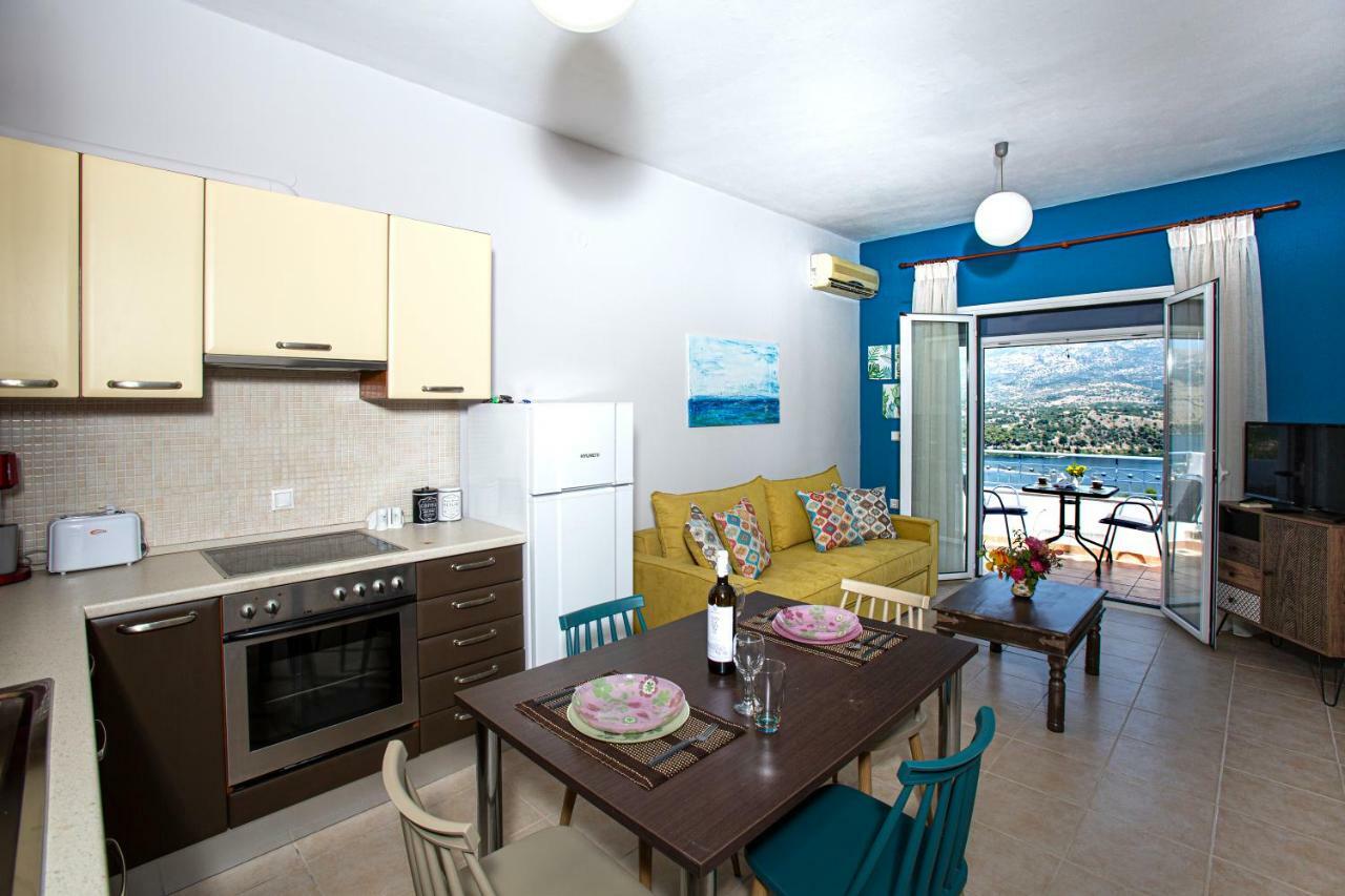 Antigone Apartments Argostoli Ngoại thất bức ảnh